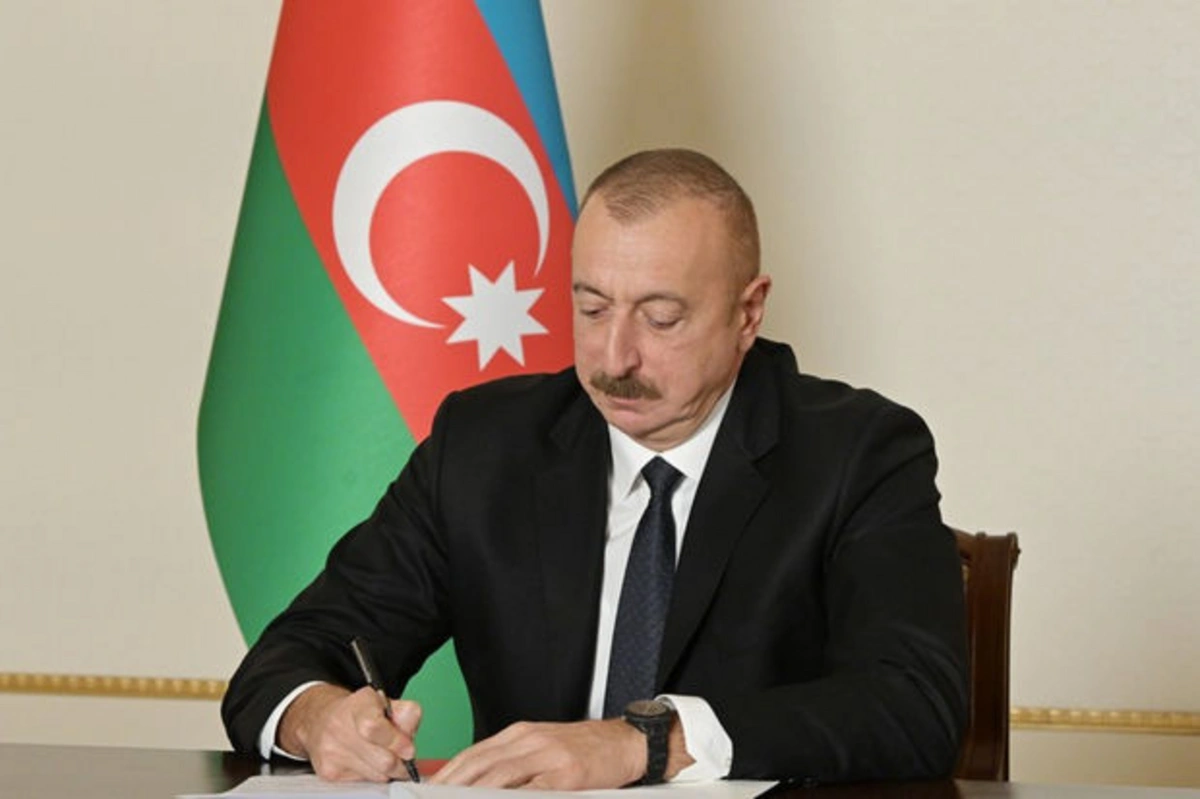 Ильхам Алиев подписал распоряжение об исполнении полномочий членов Кабинета министров